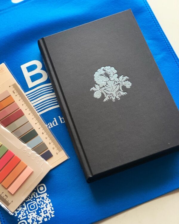 The familiar By Leigh Bardugo